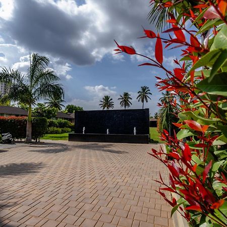 Veerdency Luxury Resort Devanahalli Екстер'єр фото