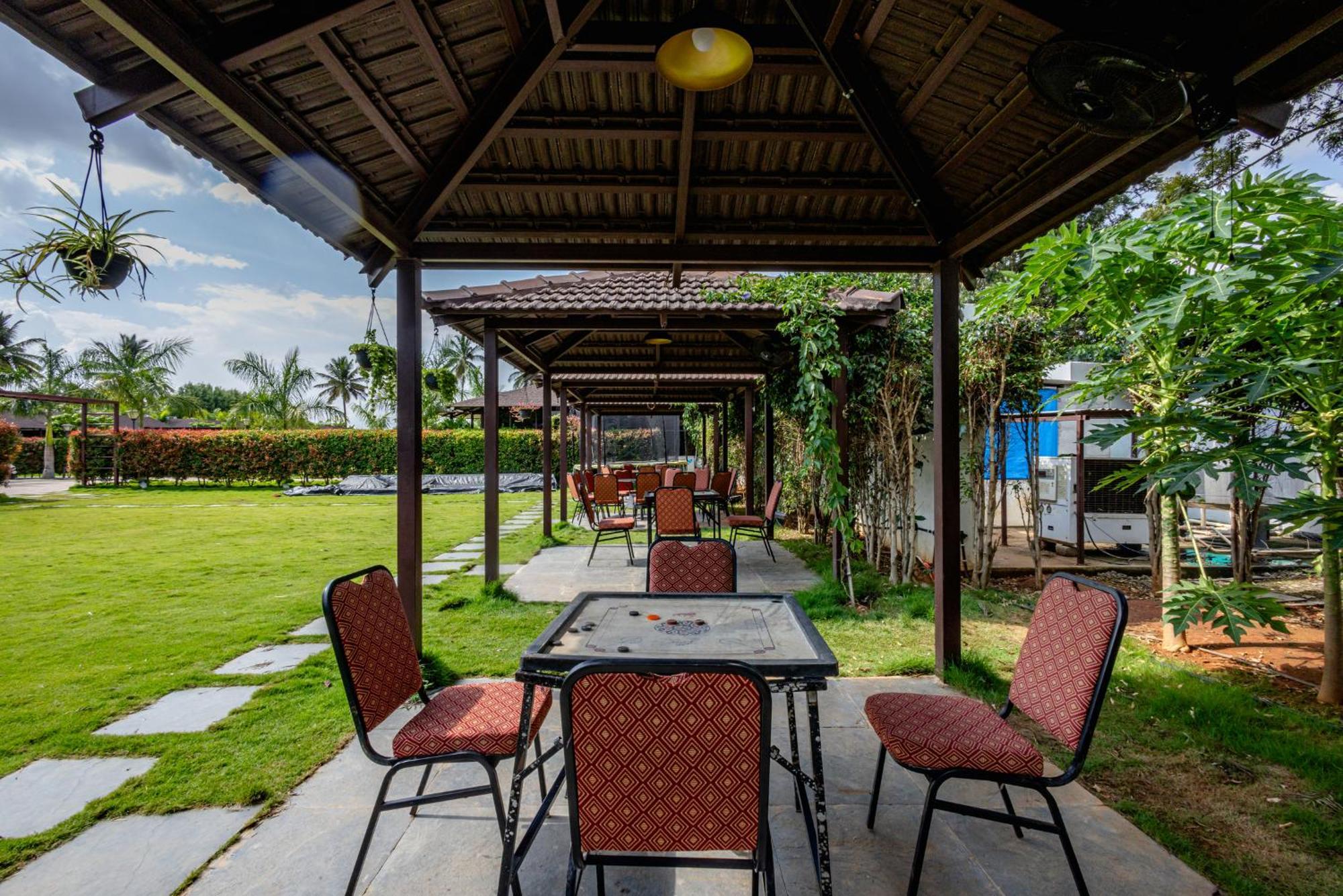 Veerdency Luxury Resort Devanahalli Екстер'єр фото